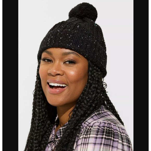 Torrid Cuffed Beanie Black Sequin Pom Pom Knit Foldover Shimmer Iridescent NWT - Picture 2 of 4